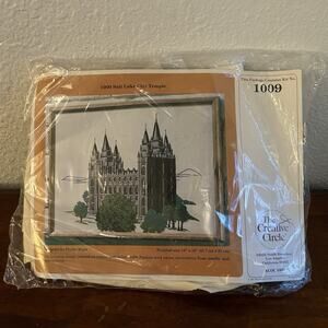 1981 VTG Creative Circle Stitchery Kit #1009 Salt Lake City Temple 18" x 24"